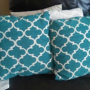 Teal decorative pillows